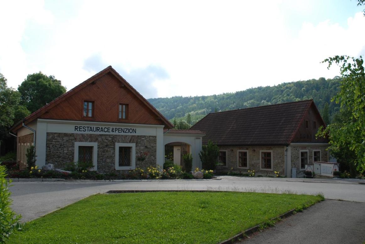 Penzion Ve Stoleti Loděnice Extérieur photo